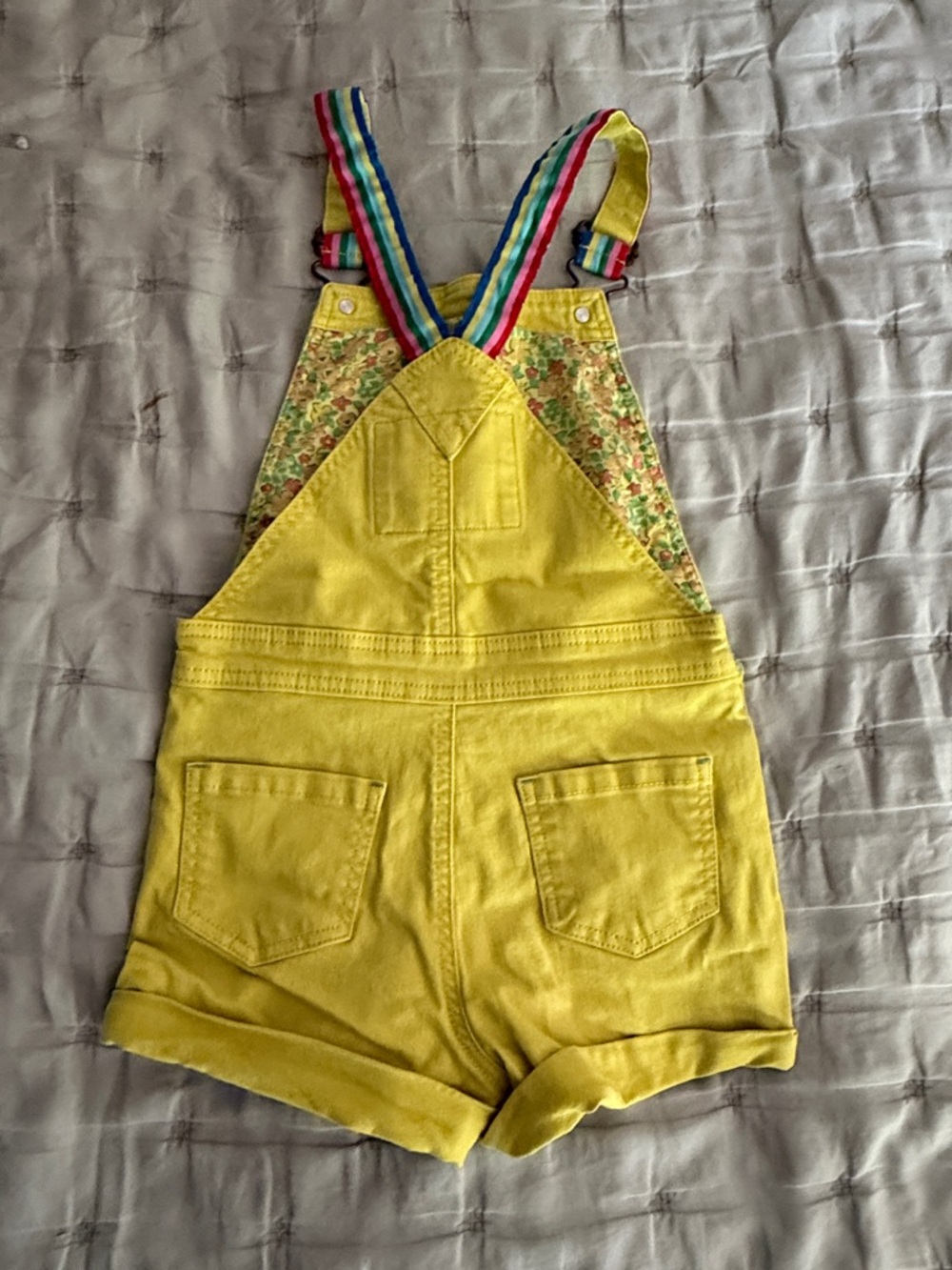 Mini Boden Yellow Daisy Short Overalls with Rainbow Straps 6-7yr - Picture 5 of 5